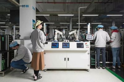 在歌頌新零售的時代,這座中國名城更加熱愛智能制造