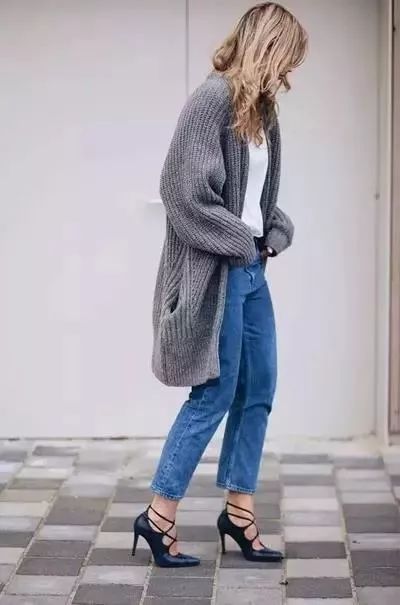 毛衣外套千千萬,這樣搭配更好看