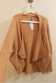 2012冬裝新風尚 韓版日系復古蝙蝠袖針織衫穿搭指南